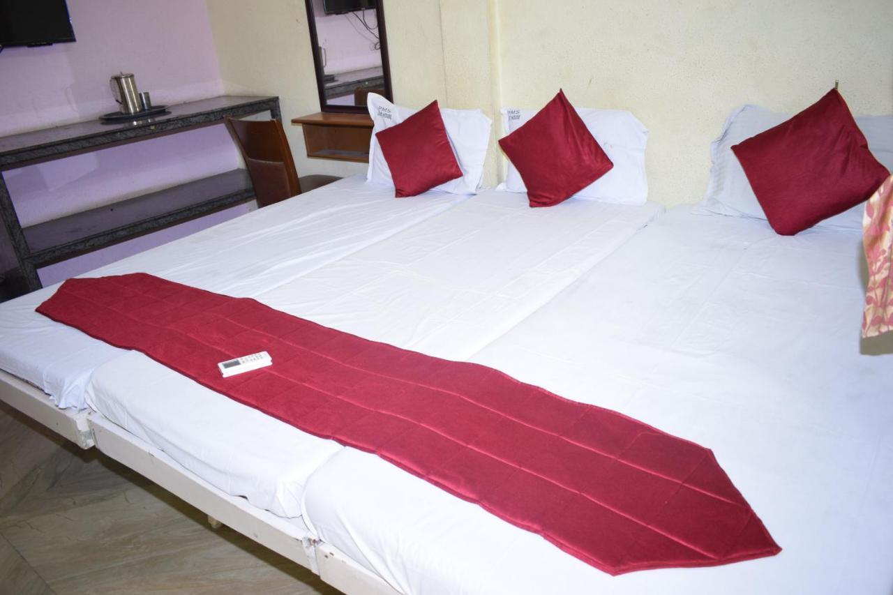 Pms Guest House Pondicherry Exteriör bild